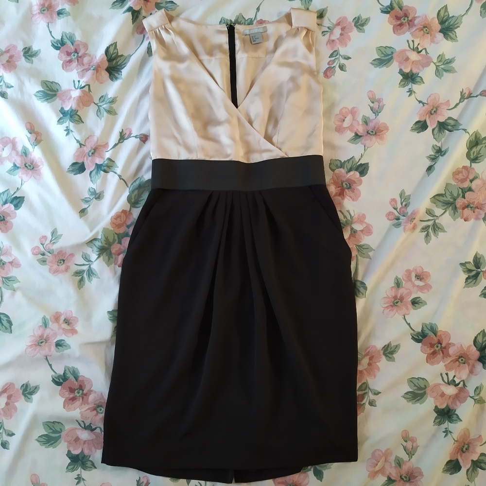 H&M Cream Black V Neck Faux Wrap Dress